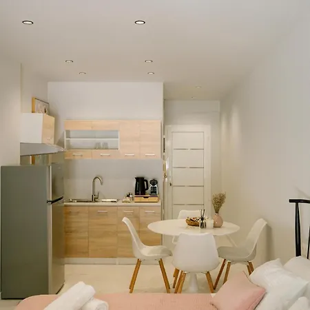 Mon Repos Cozy Apartament Anemomylos